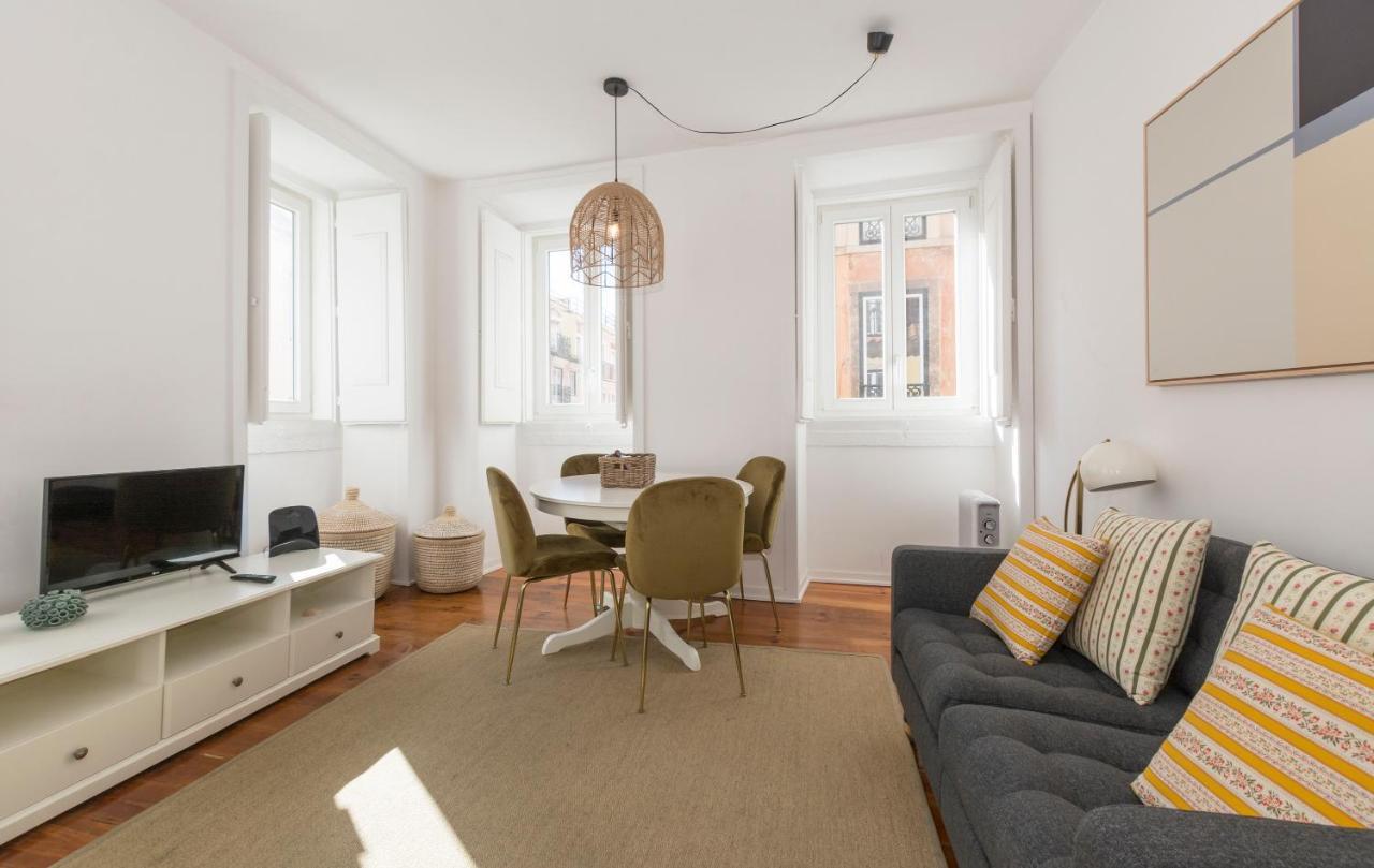 Appartement Live Like A Local @ Casa Da Esquina - Wifi & A/C à Lisboa Extérieur photo